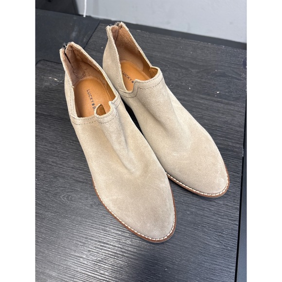 Lucky Brand Women's Suede Leather Ankle Booties Pointed Toe Neutral - Picture 1 of 6